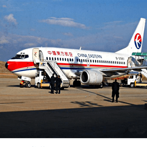 大兴安岭鄂伦春航空快运业稳步发展的原因是什么？